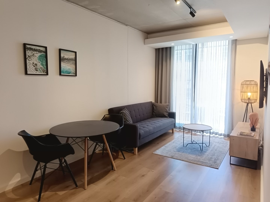 To Let 1 Bedroom Property for Rent in Sea Point Western Cape